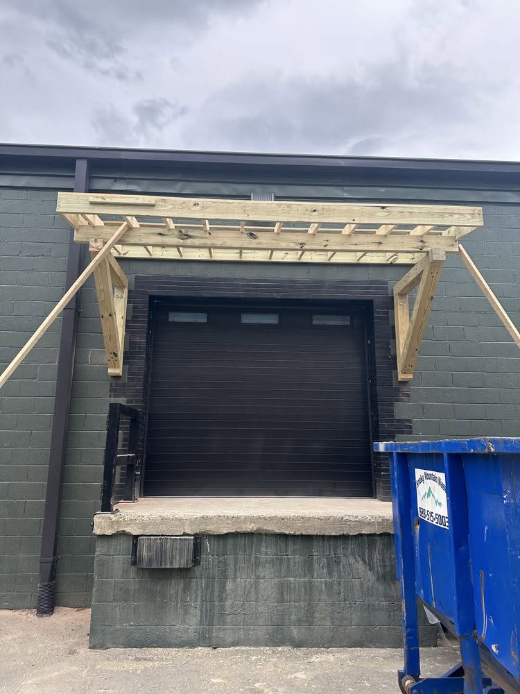 Commercial Pergola - Framing