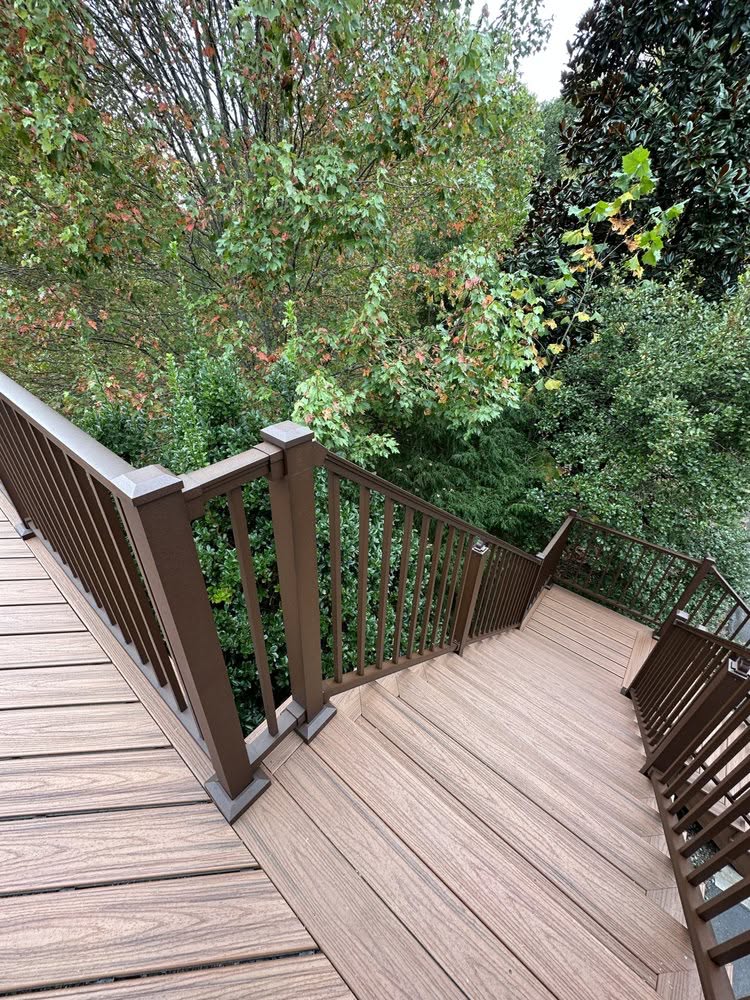 Multi-Level Trex Deck